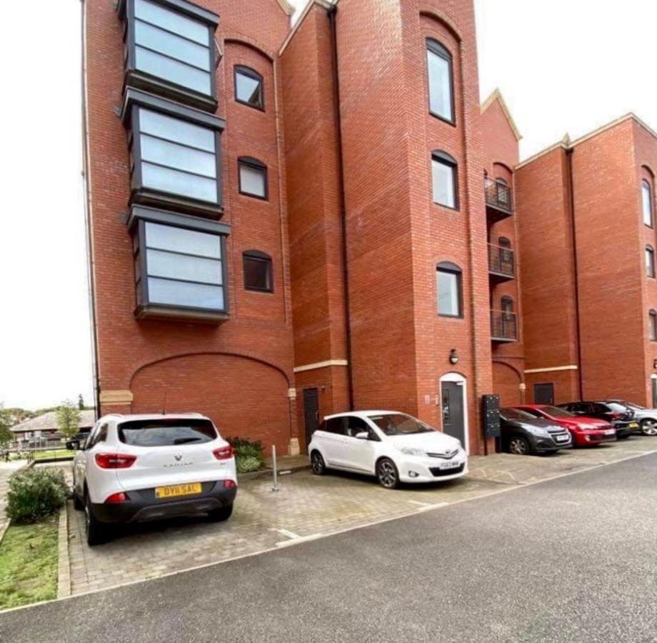 City Centre Chester Waterways Apartment Exterior foto